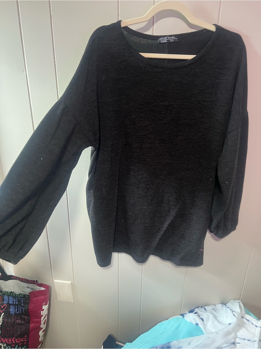 Women’s Black Crew Neck Sweater - Classic Everyday Pullover